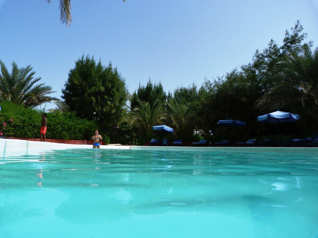 Hotel Mermoz Saint-Louis Exterior foto