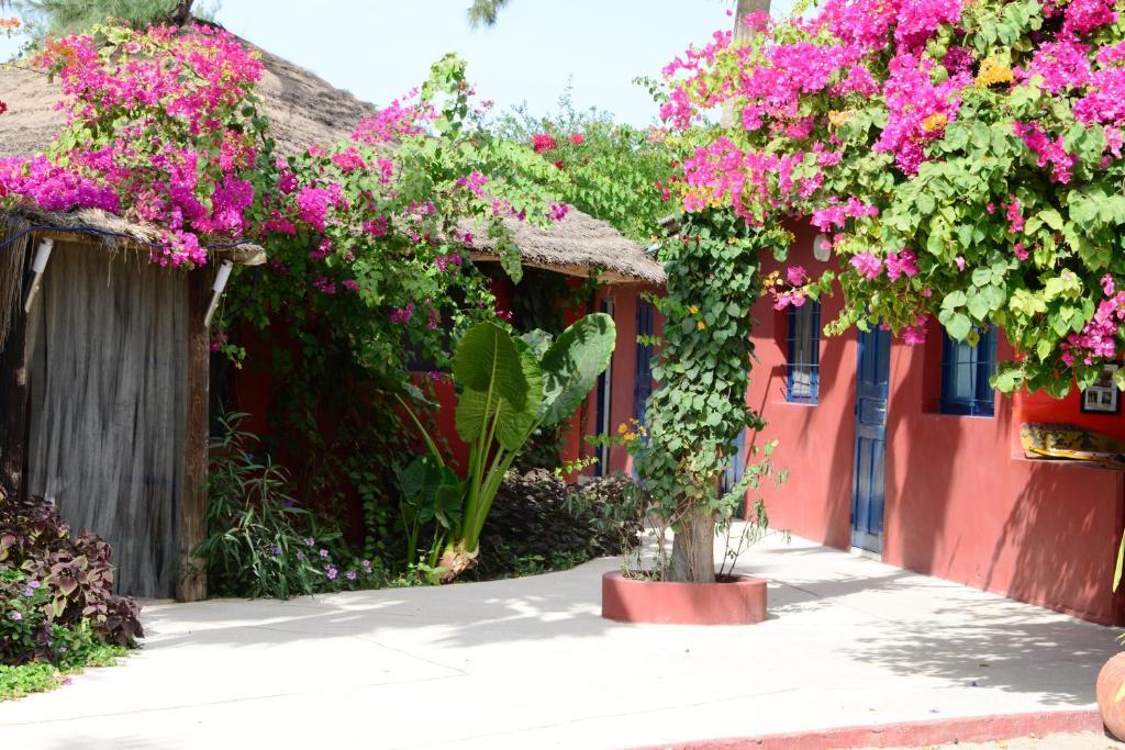 Hotel Mermoz Saint-Louis Exterior foto